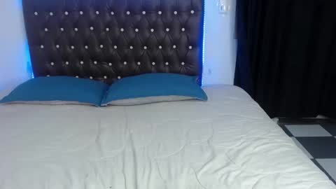 C A L L    M E   A N G E L online show from October 24, 2025, 8:49 pm