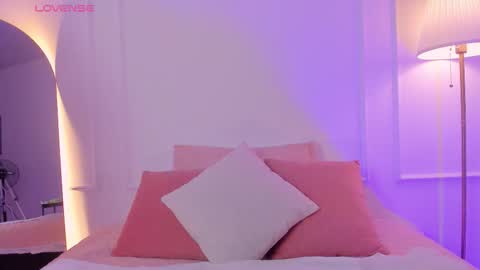 Snapshot of angelica_cross chatting on October 7, 2025, 12:13 pm Angelica Cross online show from October 7, 2025, 12:13 pm