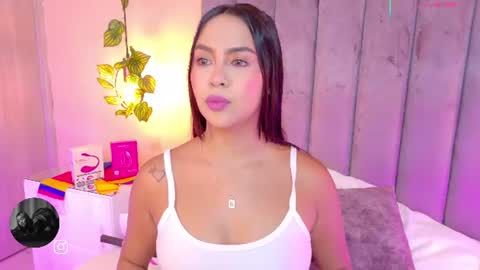 Snapshot of angelicaa_garcia chatting on June 13, 2026, 11:08 am angelicaa_garcia online show from June 13, 2026, 11:08 am