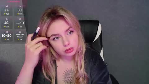 Snapshot of angelicablanch chatting on October 9, 2025, 8:40 pm angelicablanch online show from October 9, 2025, 8:40 pm