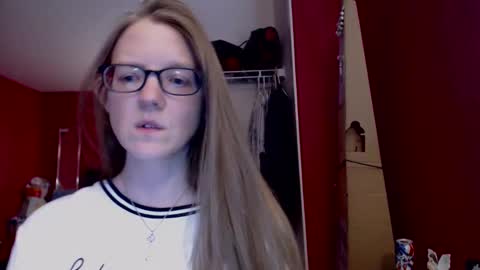 Snapshot of angelicangel3 chatting on February 13, 2025, 10:33 pm AngelicAngel online show from February 13, 2025, 10:33 pm