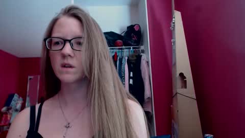 AngelicAngel online show from October 27, 2025, 8:02 pm