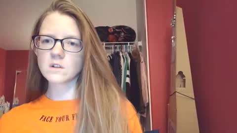 AngelicAngel online show from June 11, 2026, 3:04 am