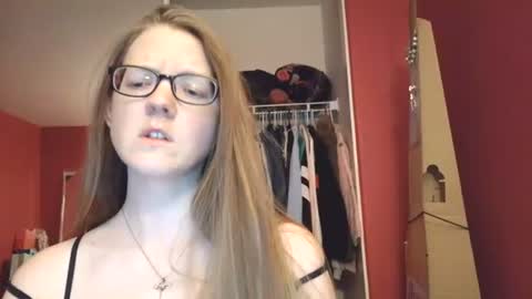 AngelicAngel online show from July 18, 2026, 5:22 am