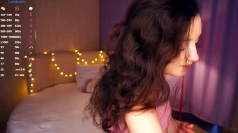 Angelica online show from January 25, 2025, 7:49 am