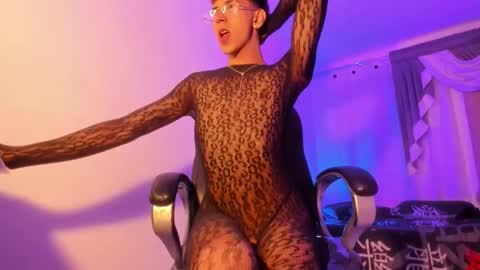 Snapshot of angelicious_boy chatting on January 9, 2026, 1:08 am ANGELICIOUS online show from January 9, 2026, 1:08 am