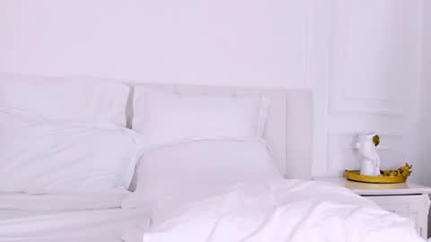 Angelic online show from December 7, 2024, 2:09 am