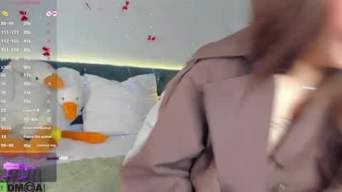 Angelika online show from April 15, 2026, 1:23 am