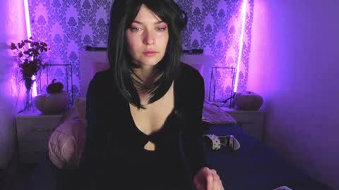 Angelika Rouge online show from December 5, 2025, 6:33 am