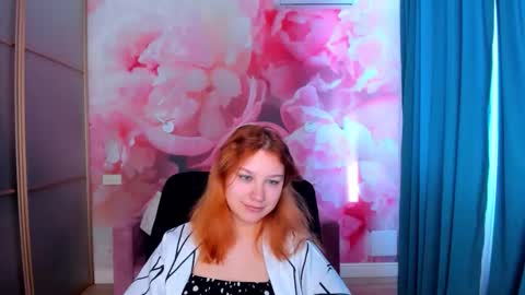 AngelinaLow online show from April 19, 2026, 5:29 am