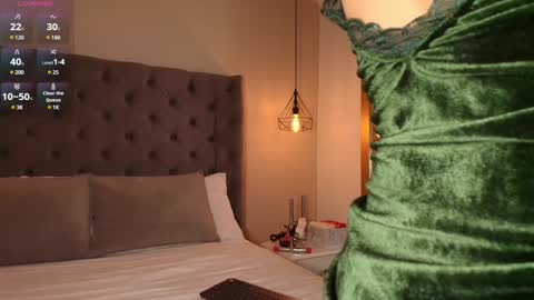 Snapshot of angelinarosss_ chatting on January 16, 2025, 3:35 pm online show from January 16, 2025, 3:35 pm