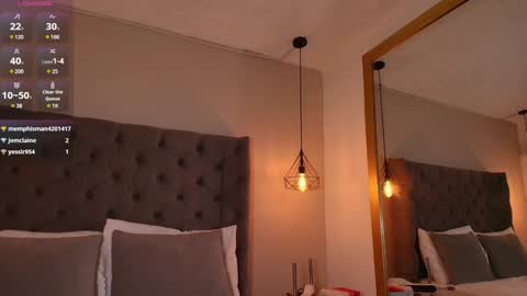 Snapshot of angelinarosss_ chatting on January 25, 2025, 7:18 pm online show from January 25, 2025, 7:18 pm