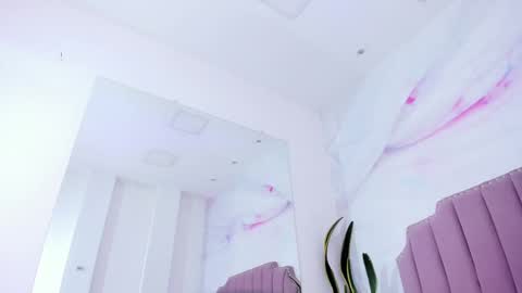 Snapshot of angeline_blake chatting on January 29, 2025, 8:14 pm Angeline online show from January 29, 2025, 8:14 pm