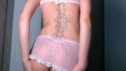 Angelinhaa  online show from October 7, 2025, 12:52 am