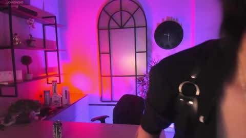 Angell Dust online show from October 14, 2025, 3:40 am