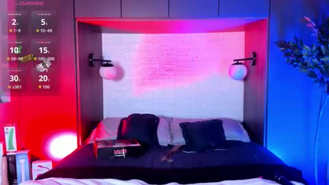 Angell Dust online show from November 10, 2025, 3:49 am