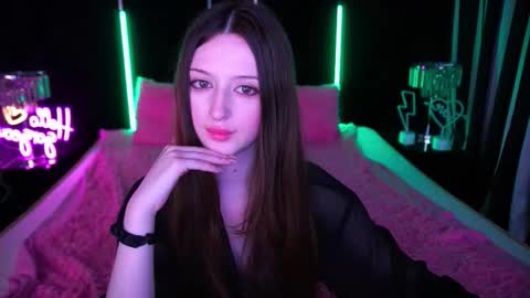 Snapshot of angellblush chatting on October 26, 2025, 12:00 pm AngelBlush online show from October 26, 2025, 12:00 pm