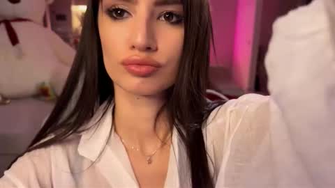 Snapshot of angelmi171 chatting on November 16, 2025, 6:57 pm angelmi171 online show from November 16, 2025, 6:57 pm