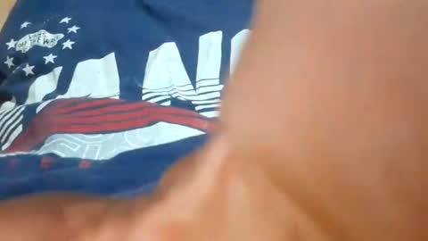 Snapshot of angelo3335 chatting on December 20, 2025, 8:43 am angelo3335 online show from December 20, 2025, 8:43 am