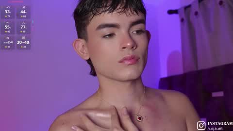 Snapshot of angelocute_ chatting on October 5, 2025, 5:39 am Angelo I work from home this is my room online show from October 5, 2025, 5:39 am