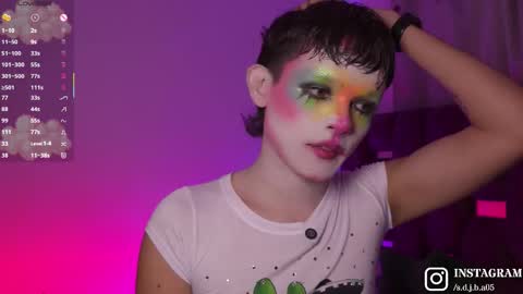 Snapshot of angelocute_ chatting on October 23, 2025, 6:13 am Angelo I work from home this is my room online show from October 23, 2025, 6:13 am