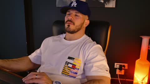 BlackWolf online show from April 1, 2026, 11:00 am