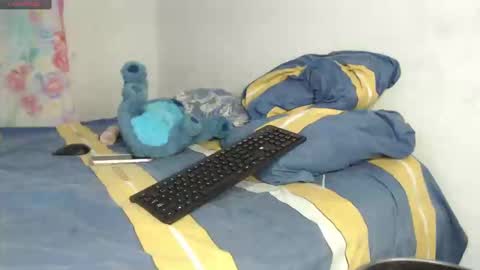 Snapshot of angelof_fire chatting on February 18, 2025, 11:19 pm Angel online show from February 18, 2025, 11:19 pm