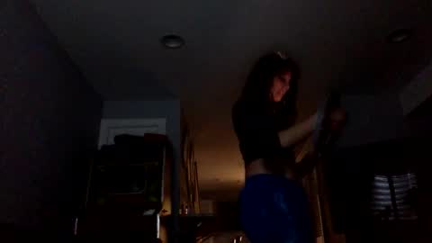 Angel online show from October 15, 2025, 8:53 pm