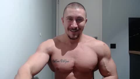  ------- SEX SHOW WITH GUYS AND GIRLS  MUSCLE SHOW online show from December 3, 2024, 8:50 pm