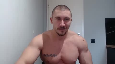  ------- SEX SHOW WITH GUYS AND GIRLS  MUSCLE SHOW online show from December 4, 2024, 9:07 am