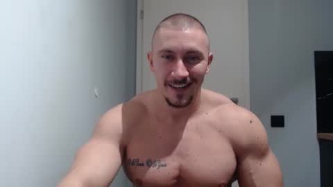 ------- SEX SHOW WITH GUYS AND GIRLS  MUSCLE SHOW online show from January 30, 2025, 6:54 pm