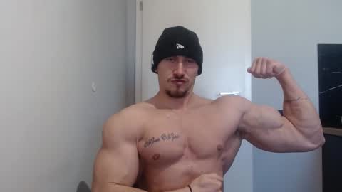  ------- SEX SHOW WITH GUYS AND GIRLS  MUSCLE SHOW online show from February 22, 2025, 11:57 am