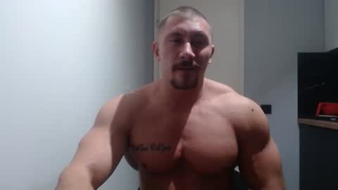  ------- SEX SHOW WITH GUYS AND GIRLS  MUSCLE SHOW online show from October 24, 2025, 3:08 pm