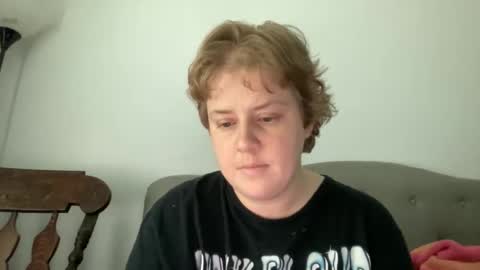 Snapshot of angeloflight273360 chatting on May 1, 2026, 7:40 pm Angel of Light online show from May 1, 2026, 7:40 pm