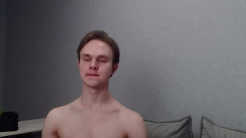 Angel online show from March 5, 2025, 9:04 pm