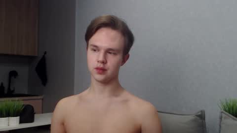 Angel online show from December 19, 2025, 9:16 am