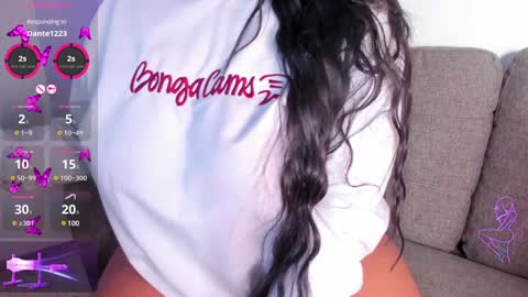 Snapshot of angelrouse1 chatting on January 22, 2025, 2:56 pm angelrouse1 online show from January 22, 2025, 2:56 pm