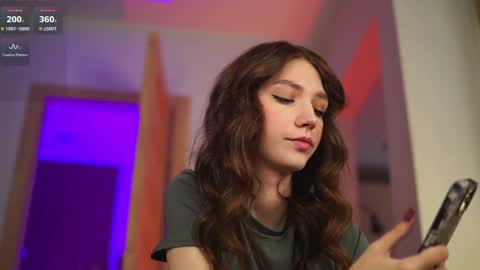 Nikki online show from November 25, 2025, 4:56 am