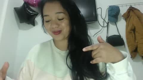 Snapshot of angelsexylatina chatting on November 15, 2025, 4:47 pm rebeca online show from November 15, 2025, 4:47 pm