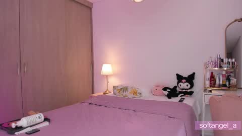 Snapshot of angeluniverse chatting on October 23, 2025, 8:40 pm angel online show from October 23, 2025, 8:40 pm