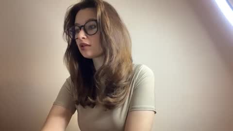 Lisa online show from October 30, 2025, 3:46 pm