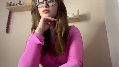 Snapshot of angelwhisper56 chatting on February 9, 2026, 3:05 pm Lisa online show from February 9, 2026, 3:05 pm