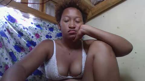 ange online show from October 22, 2025, 7:13 pm