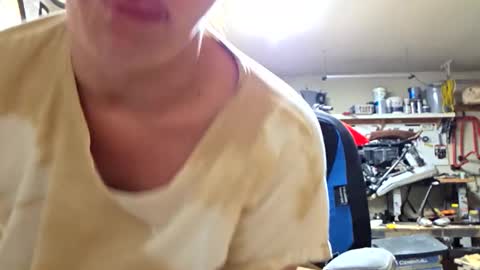 Snapshot of angie6916 chatting on October 31, 2025, 1:34 pm angie6916 online show from October 31, 2025, 1:34 pm