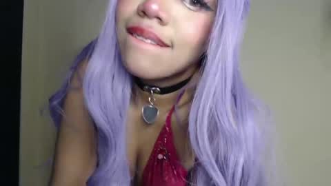 angie_fox1 online show from November 20, 2025, 8:41 pm