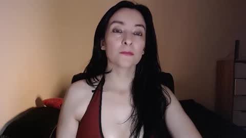 VALENTINA online show from October 20, 2025, 11:05 pm