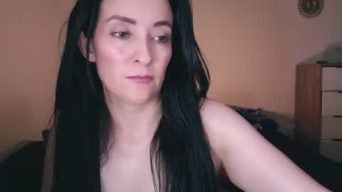 VALENTINA online show from July 13, 2026, 5:10 am