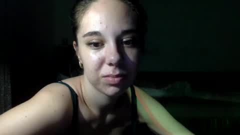 Snapshot of angle_cute05 chatting on July 2, 2026, 8:48 pm Angel Cute online show from July 2, 2026, 8:48 pm