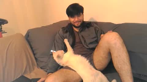 Deimos online show from November 19, 2025, 2:22 am