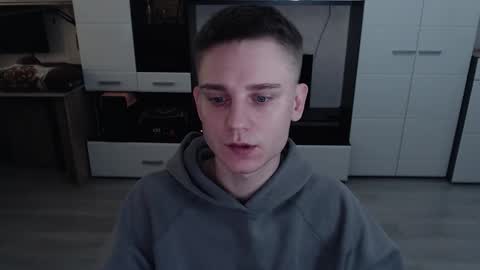 vodka online show from October 9, 2025, 4:54 am